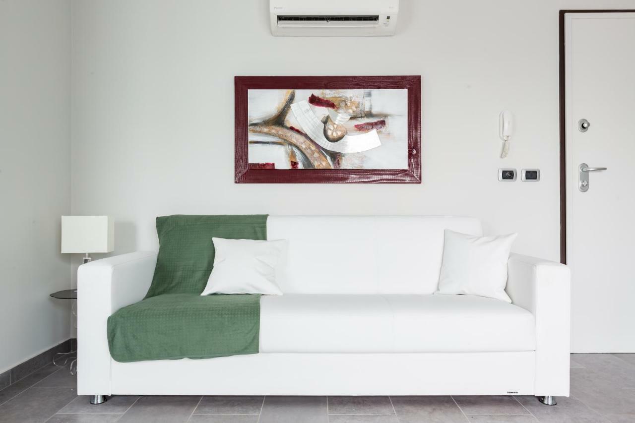 Penthouse 40 In Trastevere With Seasonally Jacuzzi Roma Ngoại thất bức ảnh