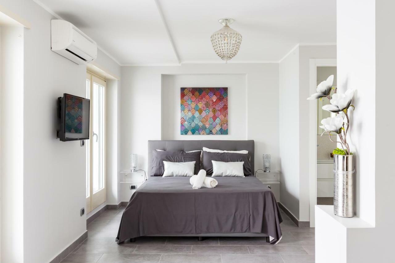Penthouse 40 In Trastevere With Seasonally Jacuzzi Roma Ngoại thất bức ảnh
