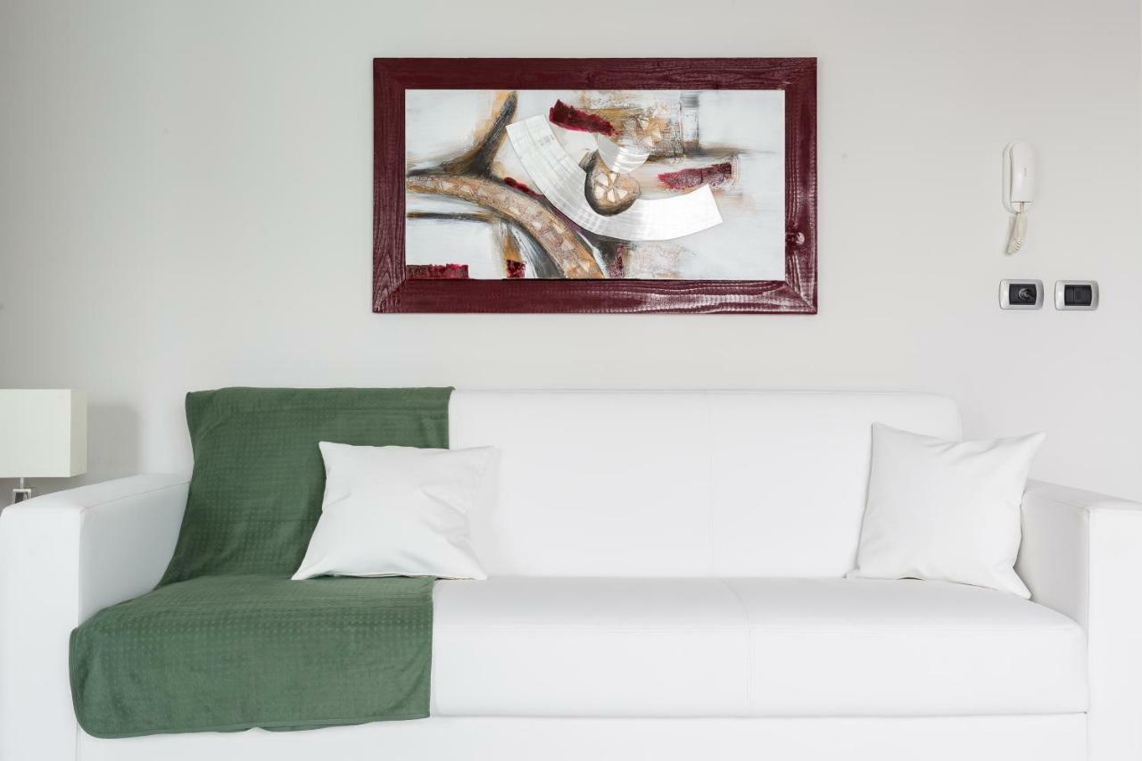 Penthouse 40 In Trastevere With Seasonally Jacuzzi Roma Ngoại thất bức ảnh