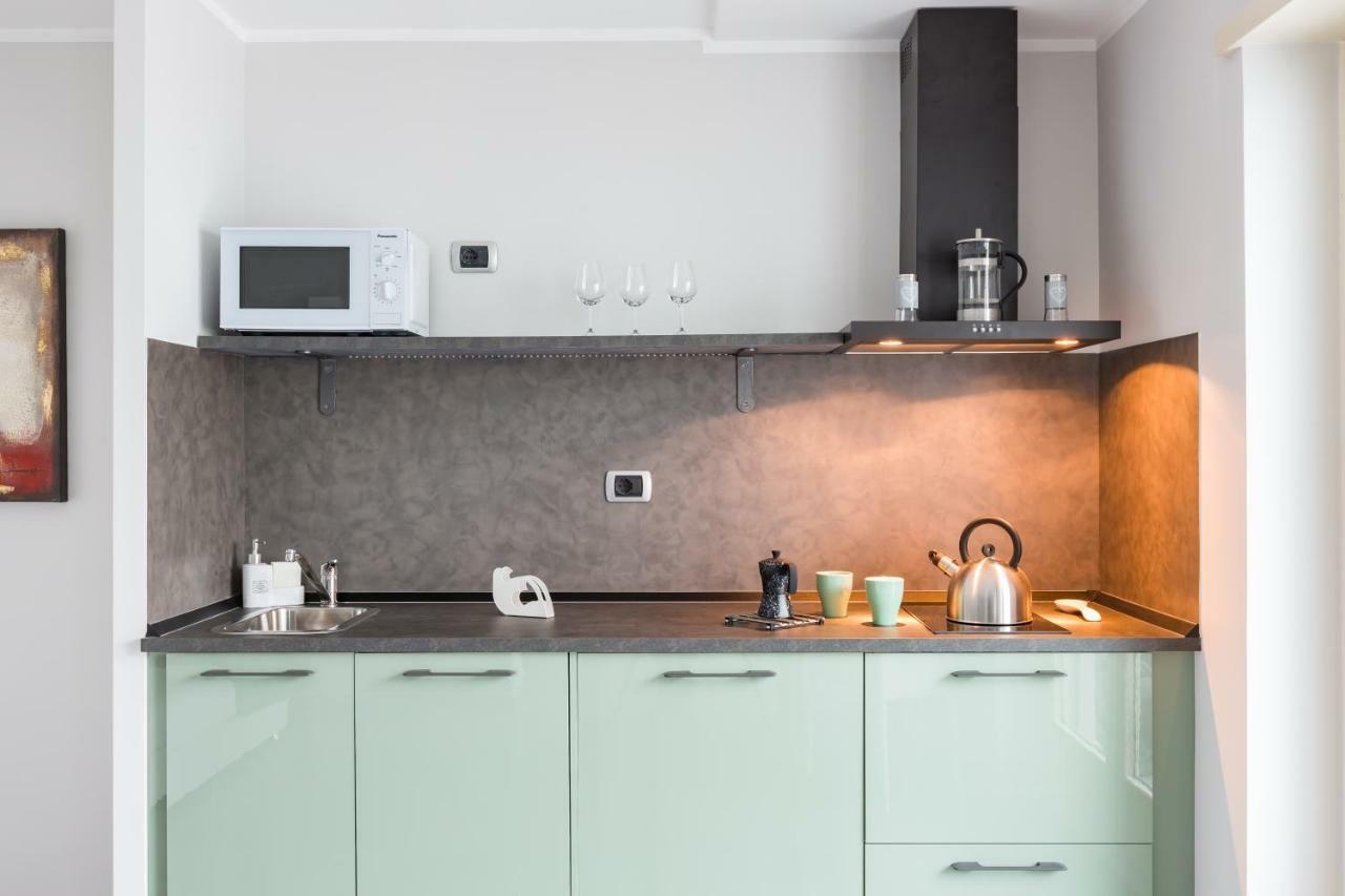 Penthouse 40 In Trastevere With Seasonally Jacuzzi Roma Ngoại thất bức ảnh