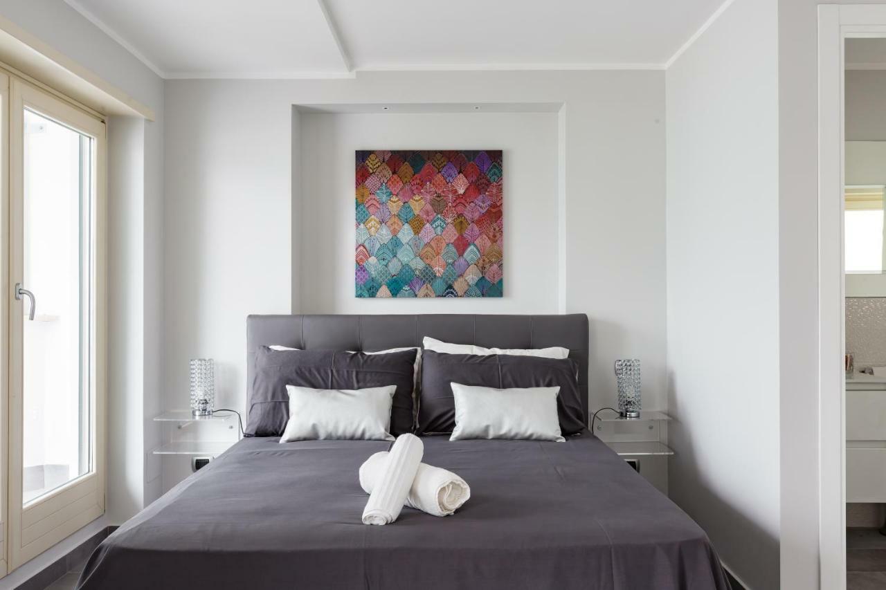 Penthouse 40 In Trastevere With Seasonally Jacuzzi Roma Ngoại thất bức ảnh